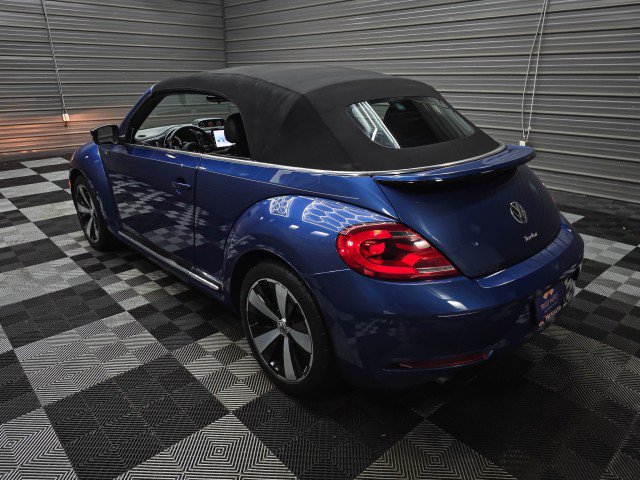 Used 2014 Volkswagen Beetle R-Line FWD image 12