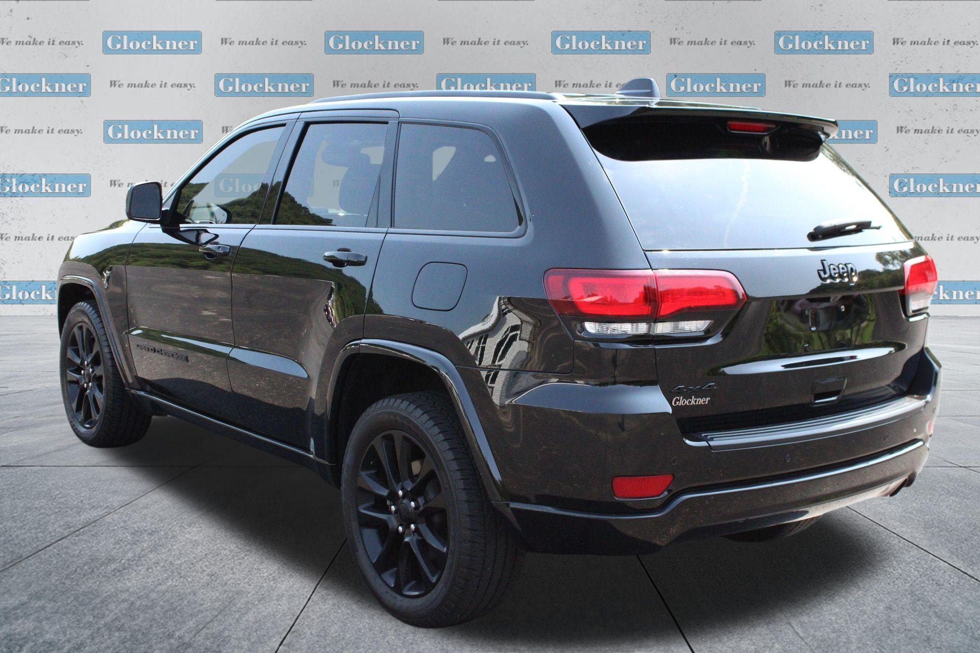 Used 2021 Jeep Grand Cherokee Laredo X AWD/4WD image 8