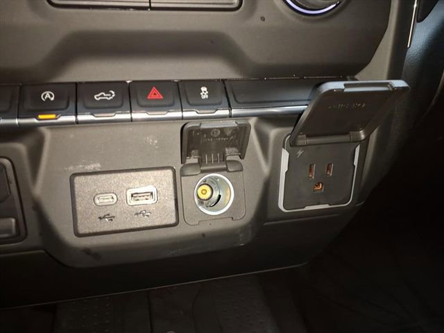 Used 2023 Chevrolet Silverado 1500 Custom w/ Rally Edition image 26