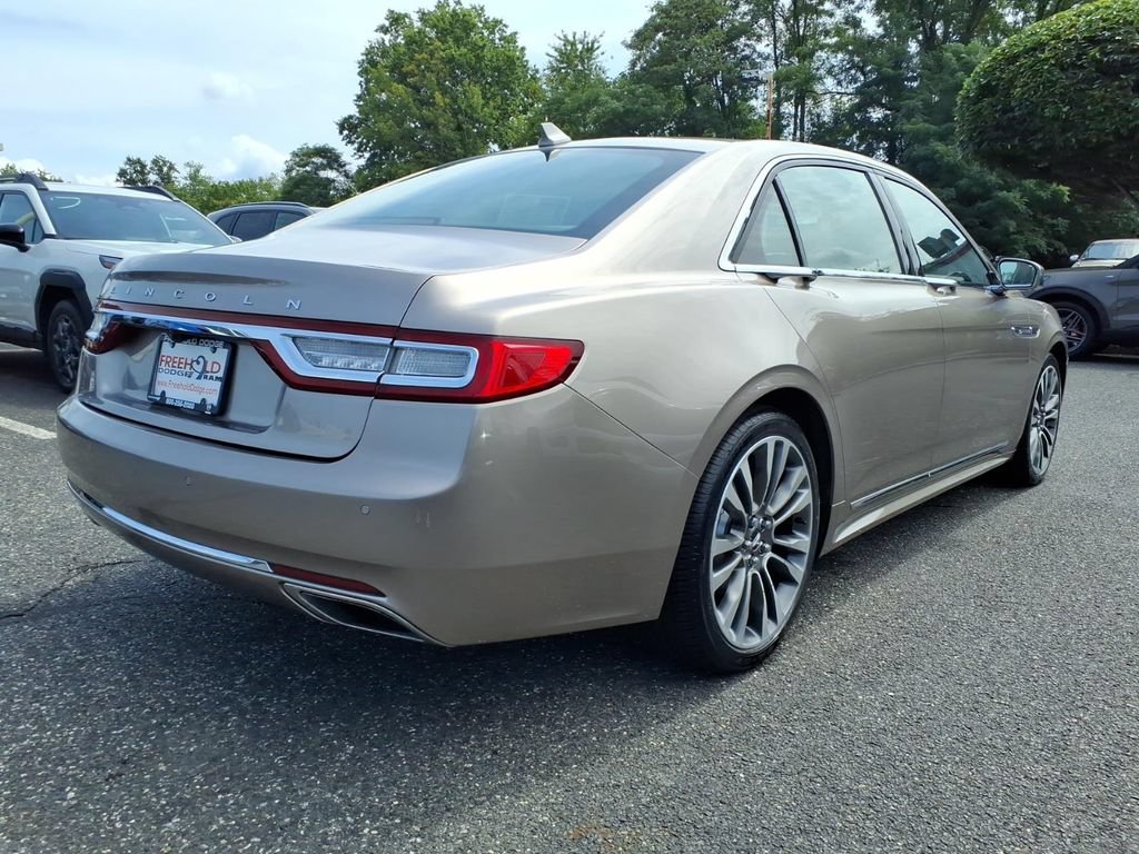Used 2019 Lincoln Continental Select AWD/4WD image 19