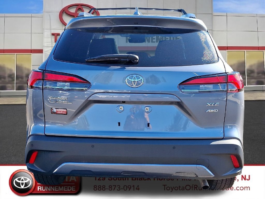 Certified 2023 Toyota Corolla Cross XLE w/ Convenience Package AWD/4WD image 5