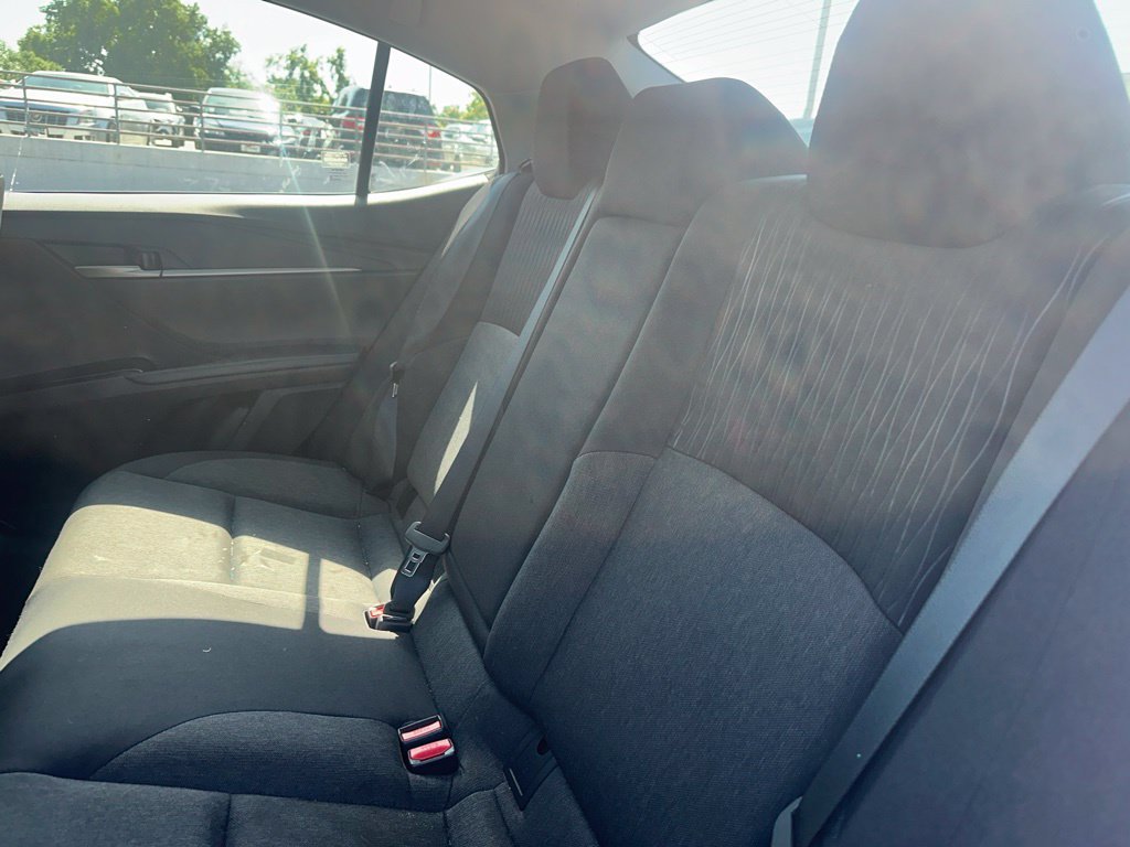Used 2025 Toyota Camry LE FWD image 8