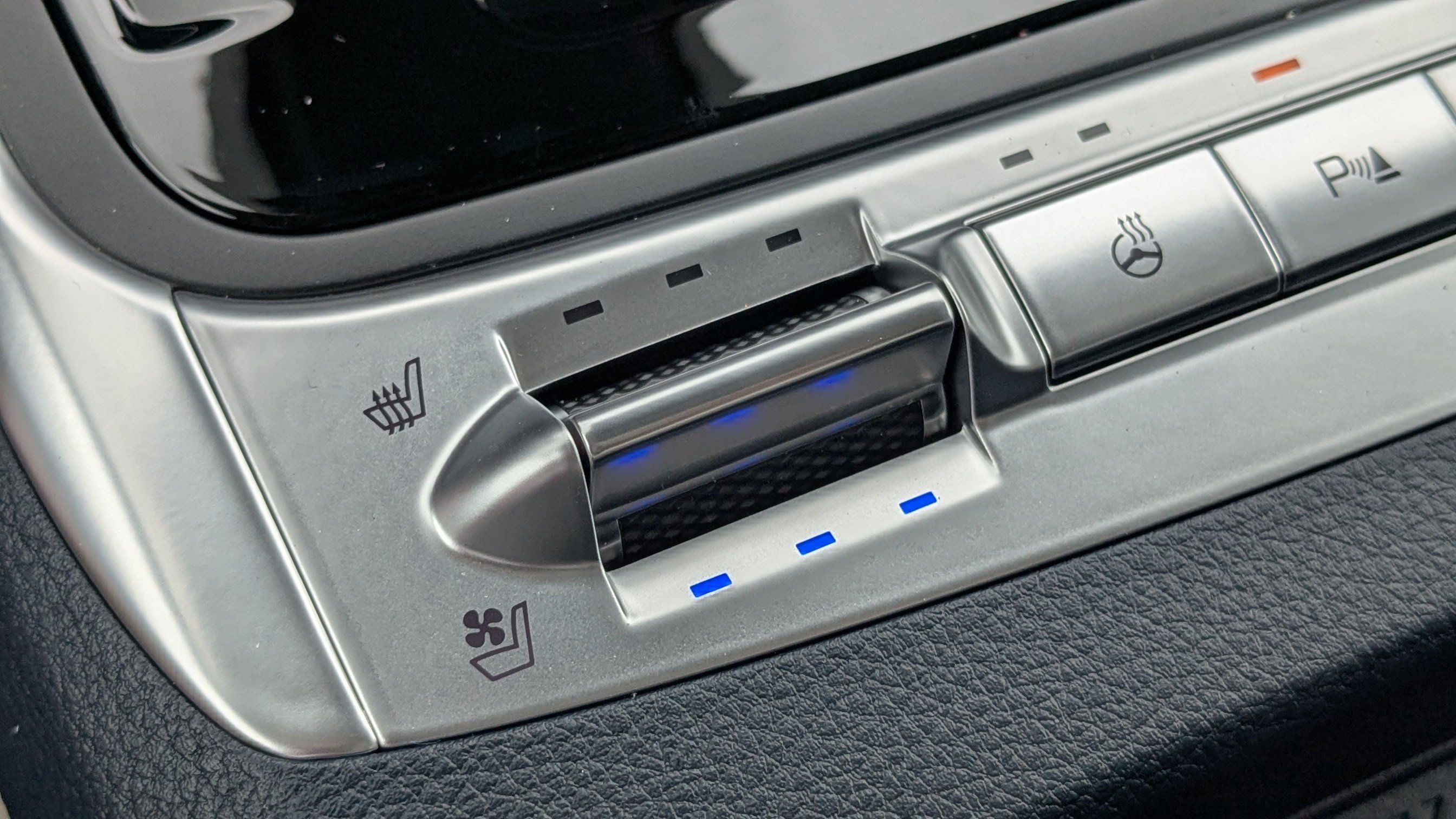 New 2026 Kia Carnival SX Prestige image 30