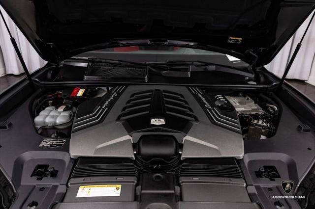 Used 2021 Lamborghini Urus AWD/4WD image 5