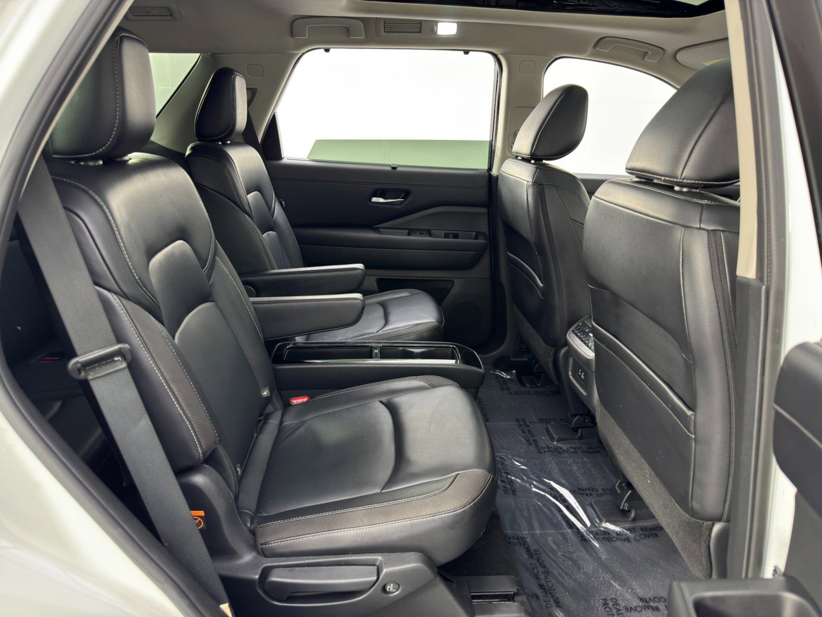 Used 2023 Nissan Pathfinder SL w/ SL Premium Package image 38