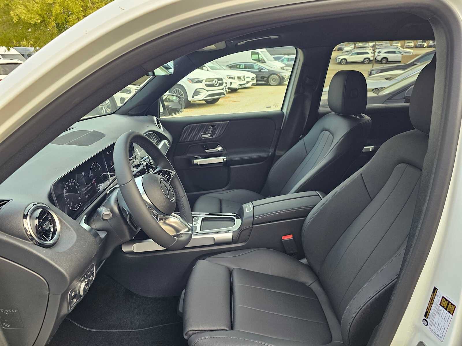 New 2026 Mercedes-Benz GLB 250 image 20