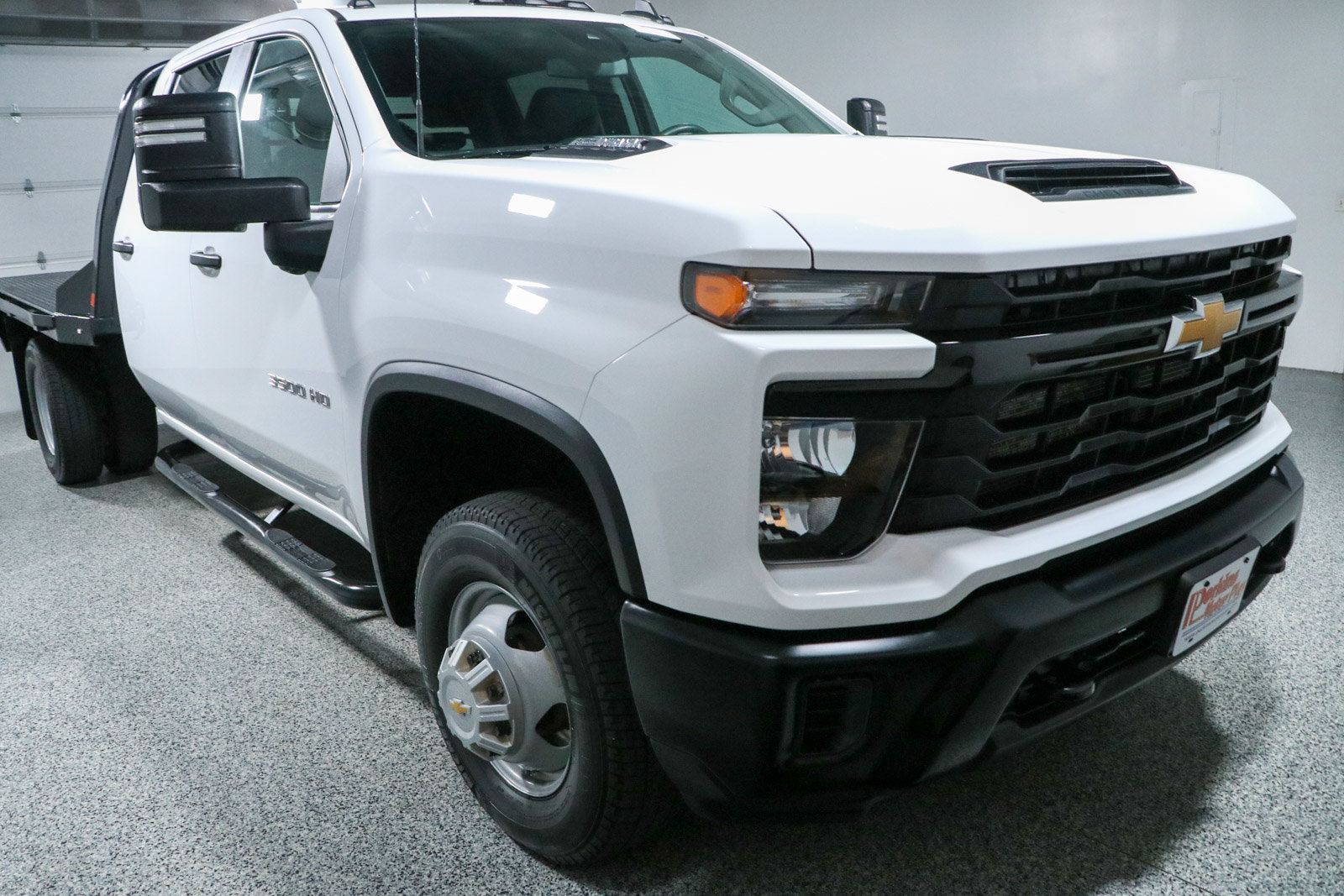 Used 2025 Chevrolet Silverado 3500 W/T w/ WT Convenience Package AWD/4WD image 5