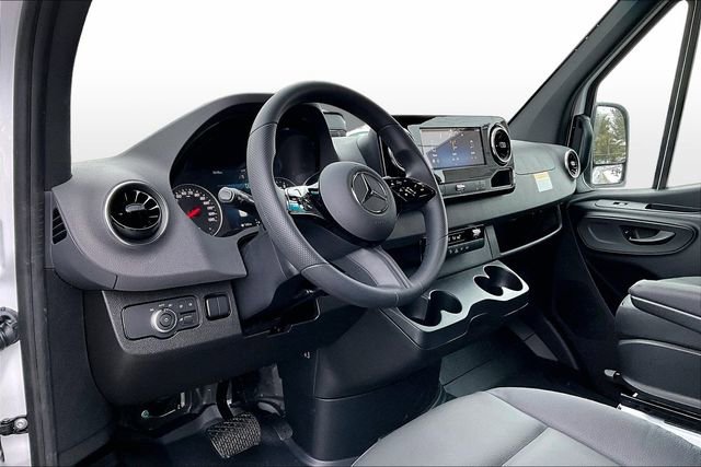 New 2026 Mercedes-Benz Sprinter 2500 image 8