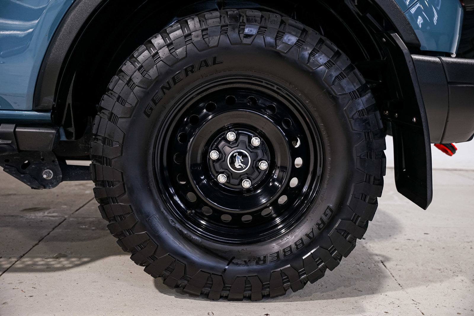 Used 2022 Ford Bronco Black Diamond image 65