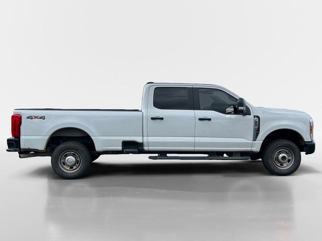 Used 2025 Ford F250 XL AWD/4WD image 6