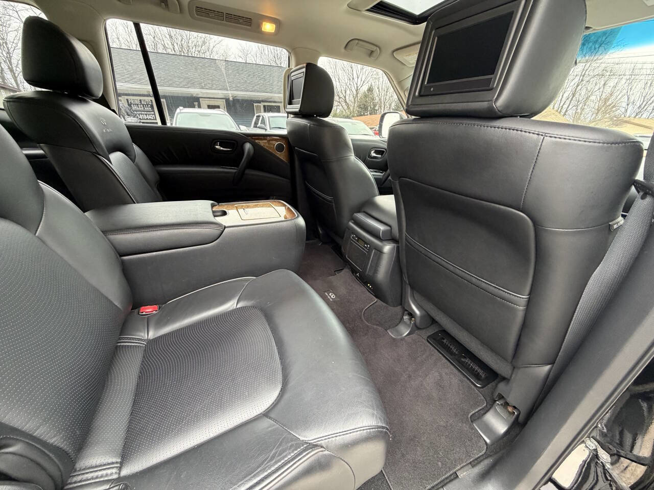 Used 2011 INFINITI QX56 Base 4x4 4dr SUV w/ Theater Pkg image 14