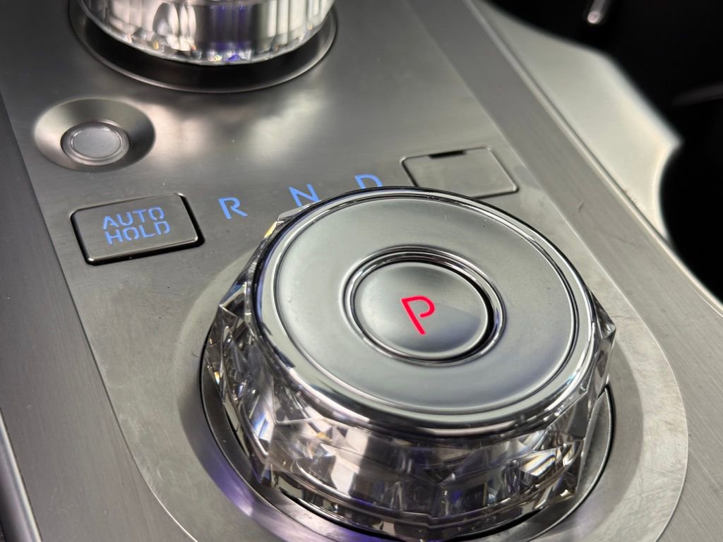 Used 2026 Genesis GV70 2.5T Advanced image 31