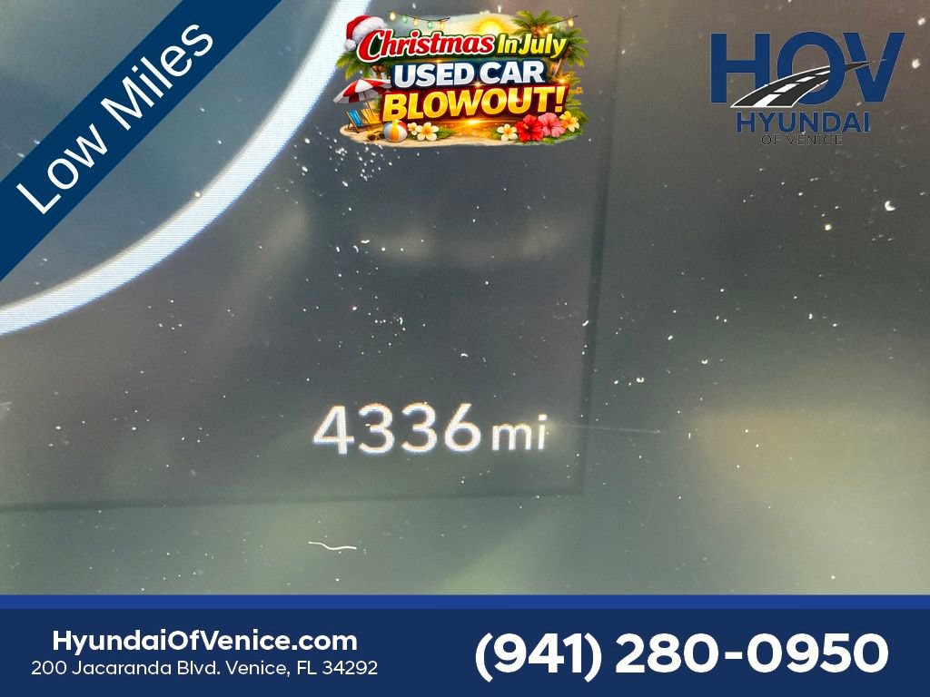 Used 2024 Hyundai Kona SEL w/ Convenience Package FWD image 7