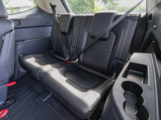 Used 2023 Volkswagen Atlas SEL Premium AWD/4WD image 29