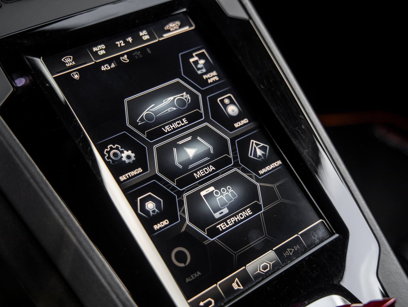 Used 2021 Lamborghini Huracan EVO RWD image 33