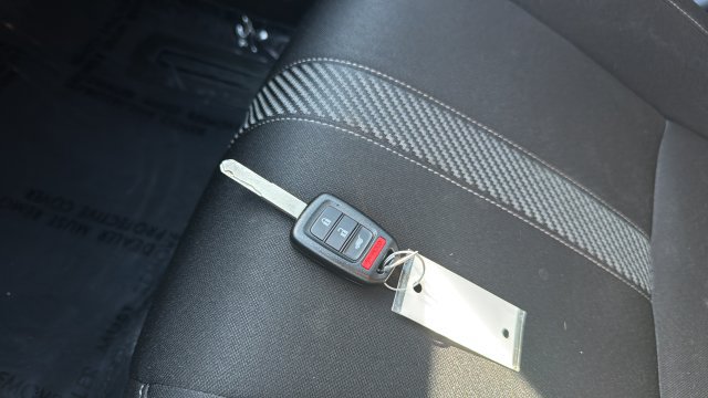 Used 2019 Honda Civic Sport image 2