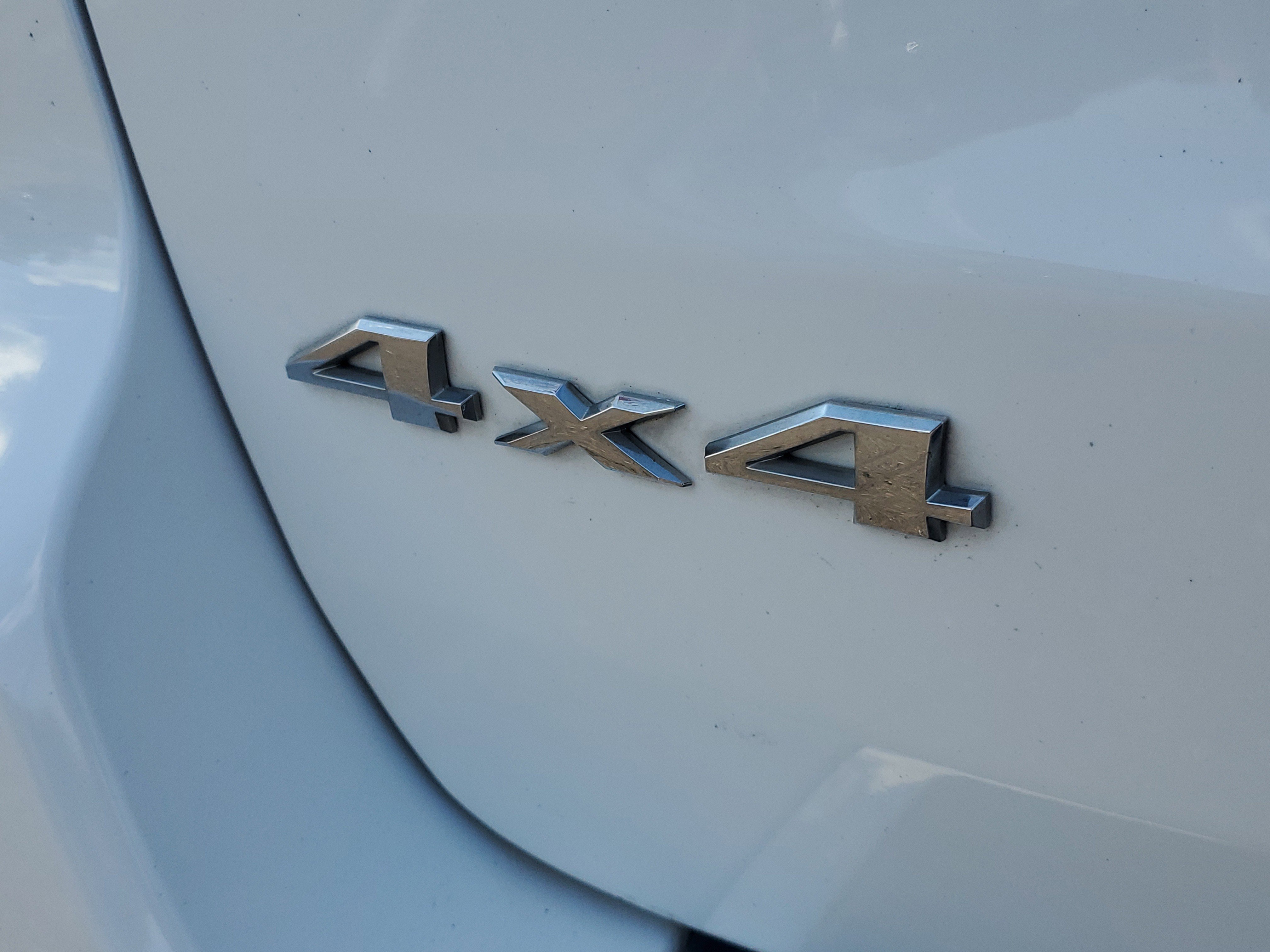 Used 2017 Jeep Grand Cherokee Limited image 11