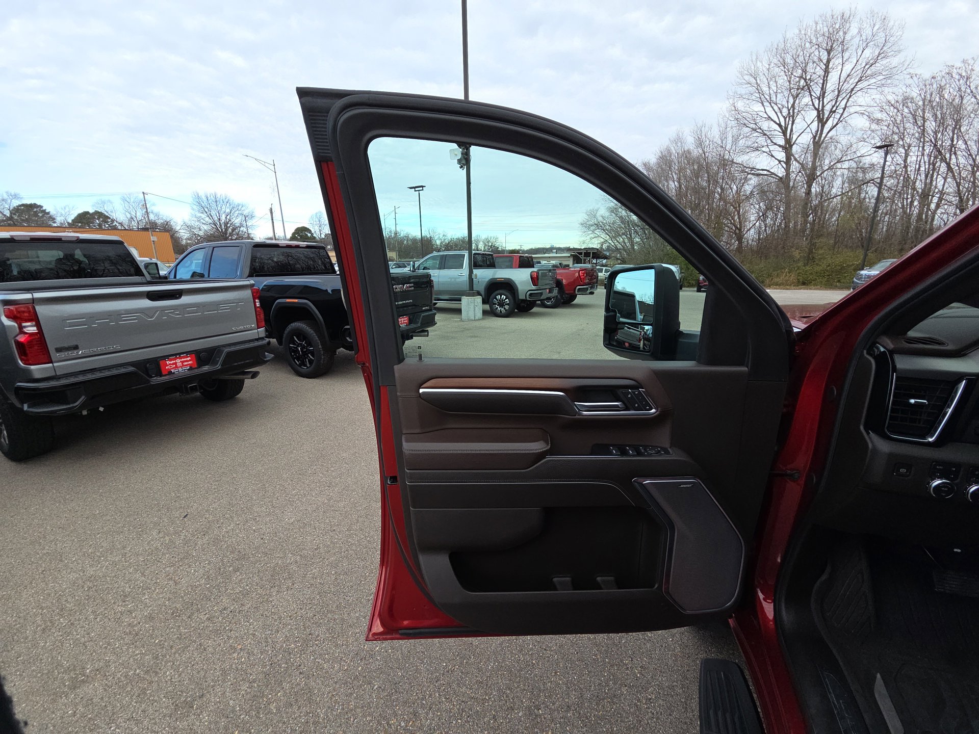 Used 2024 GMC Sierra 2500 Denali w/ Denali Reserve Package image 14