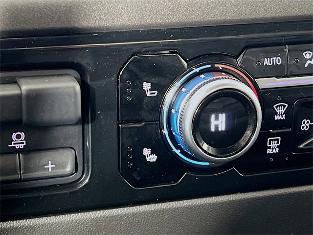 Used 2025 GMC Sierra 1500 SLT image 22