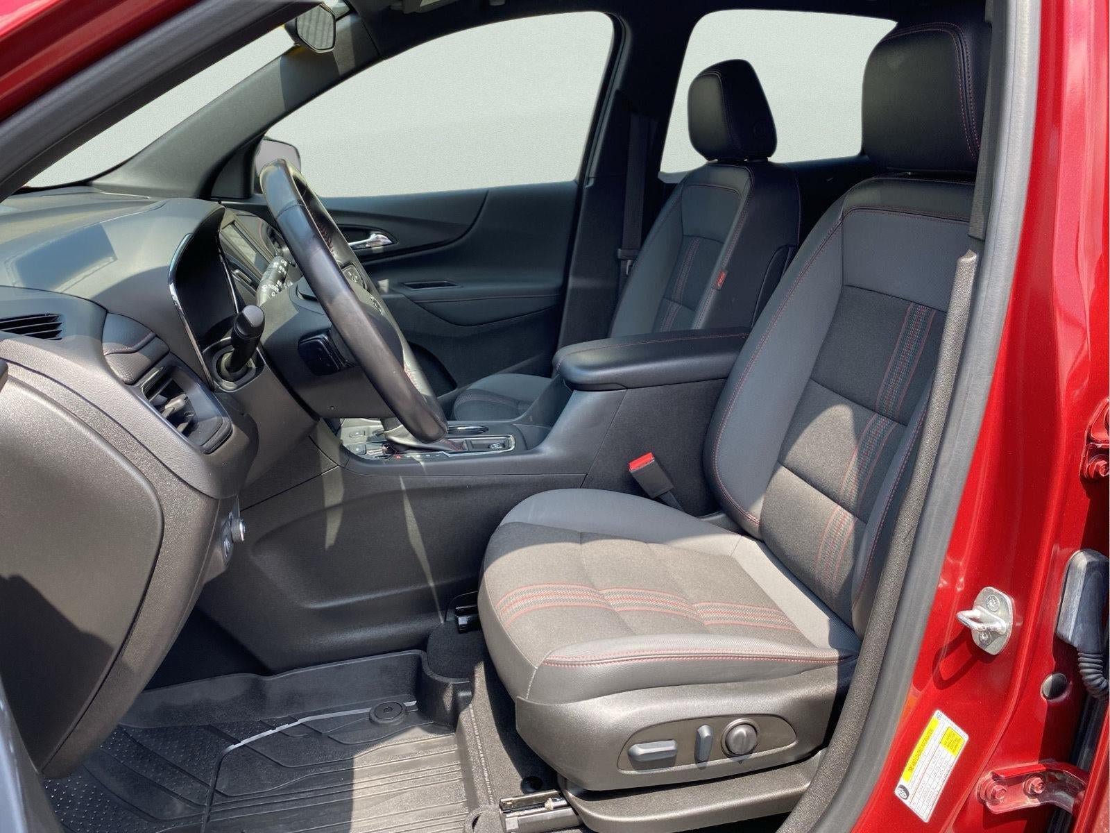Used 2022 Chevrolet Equinox RS AWD/4WD image 12