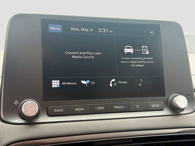 Used 2023 Hyundai Kona SE FWD image 13