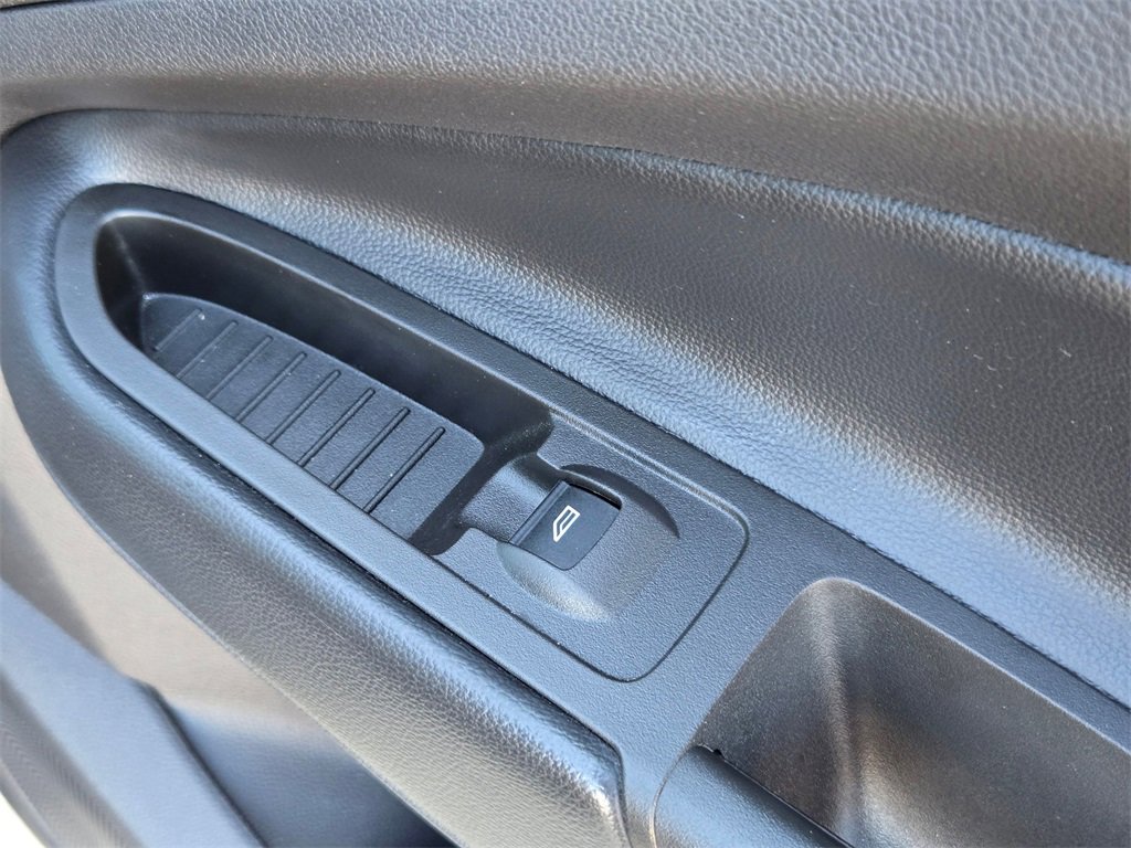 Used 2019 Ford Escape S image 28