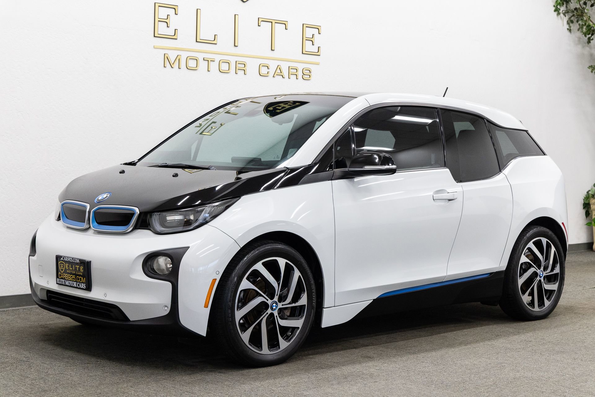 Used 2015 BMW i3 w/ Range Extender
