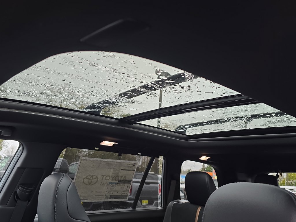 New 2026 Toyota Grand Highlander AWD Hybrid image 14