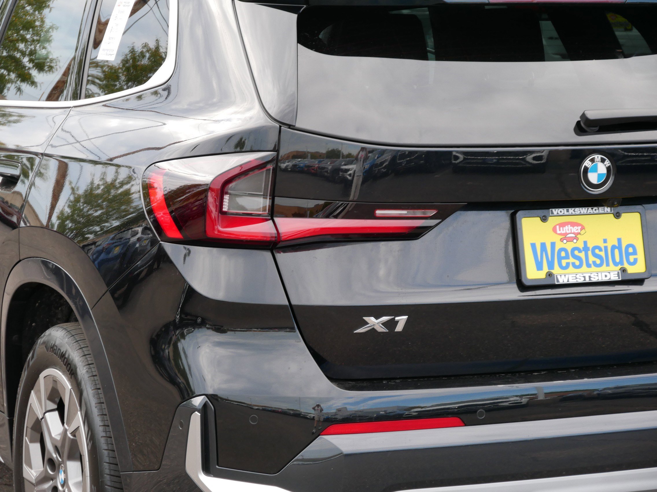 Used 2025 BMW X1 xDrive28i image 17