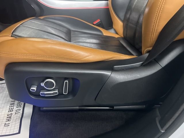 Used 2018 Land Rover Range Rover Sport HSE Dynamic image 10