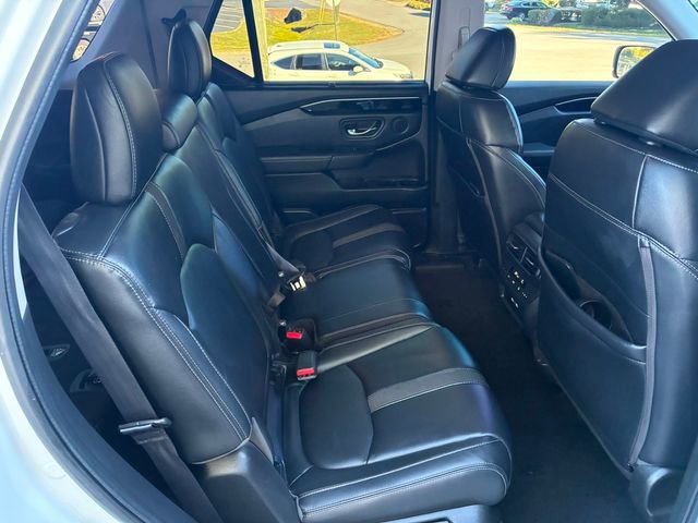 Used 2023 Honda Pilot Touring image 22