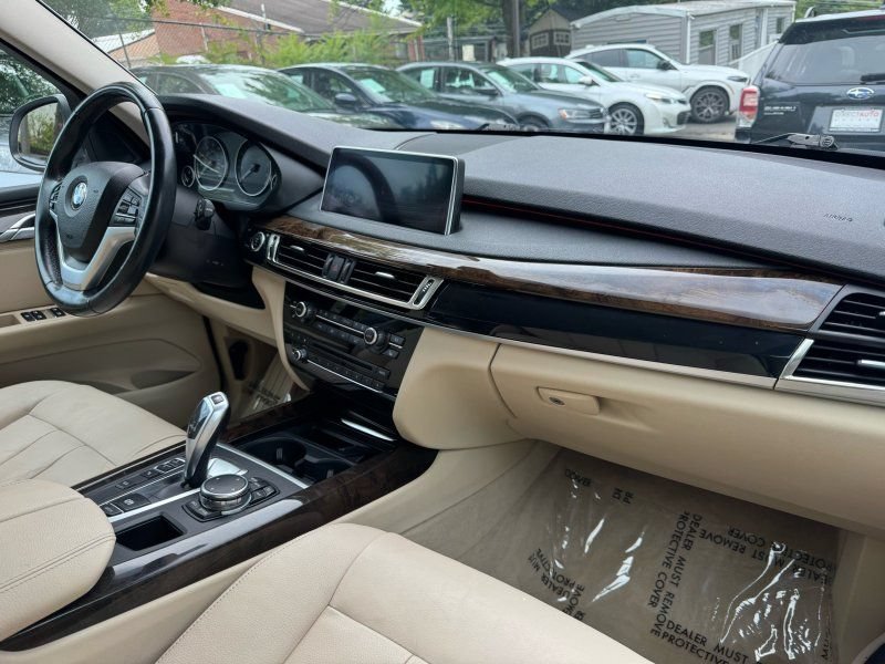 Used 2015 BMW X5 xDrive35i AWD/4WD image 15