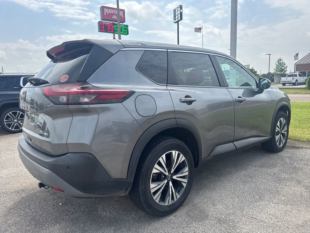 Used 2022 Nissan Rogue SV AWD/4WD image 4