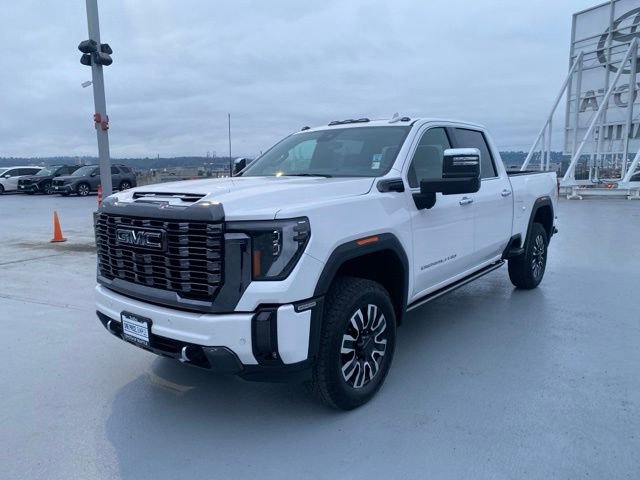 Used 2024 GMC Sierra 3500 Denali Ultimate image 4
