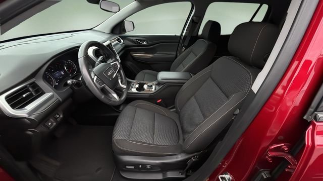 Used 2023 GMC Acadia SLE w/ Driver Convenience Package FWD image 18