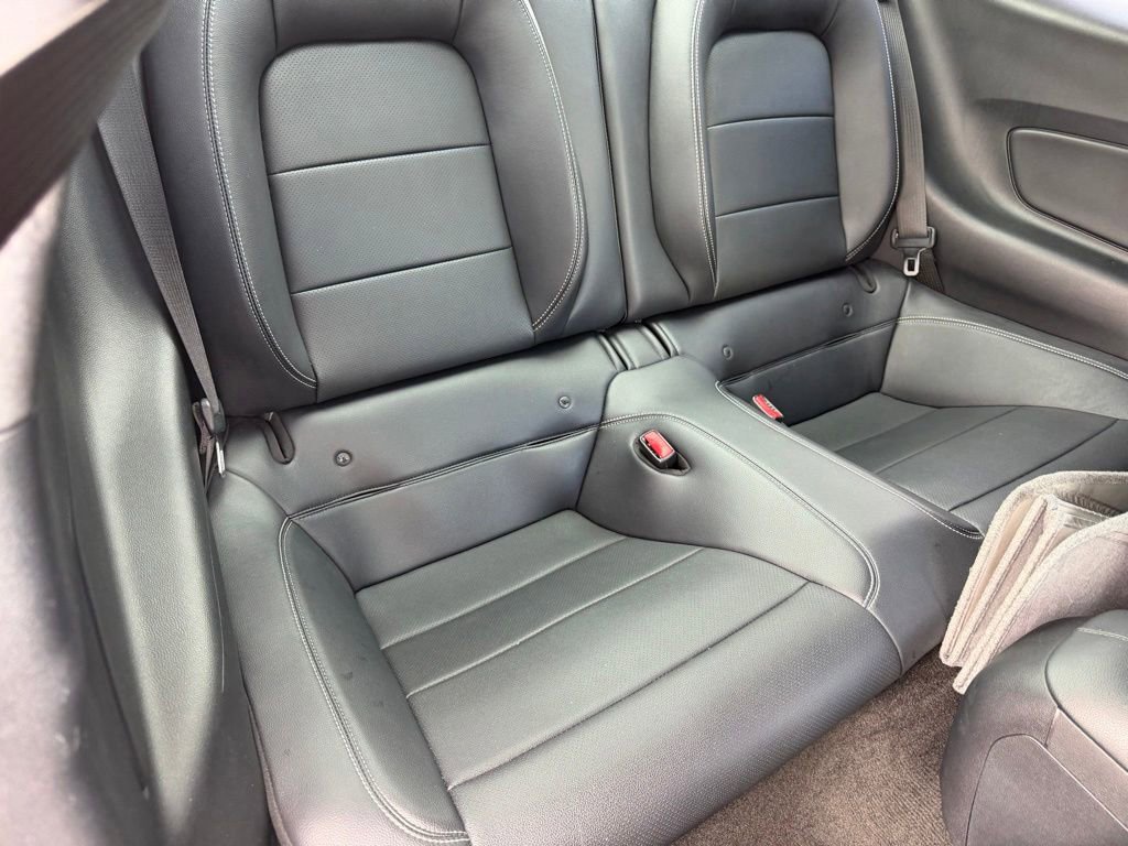 Used 2015 Ford Mustang GT Premium RWD image 18