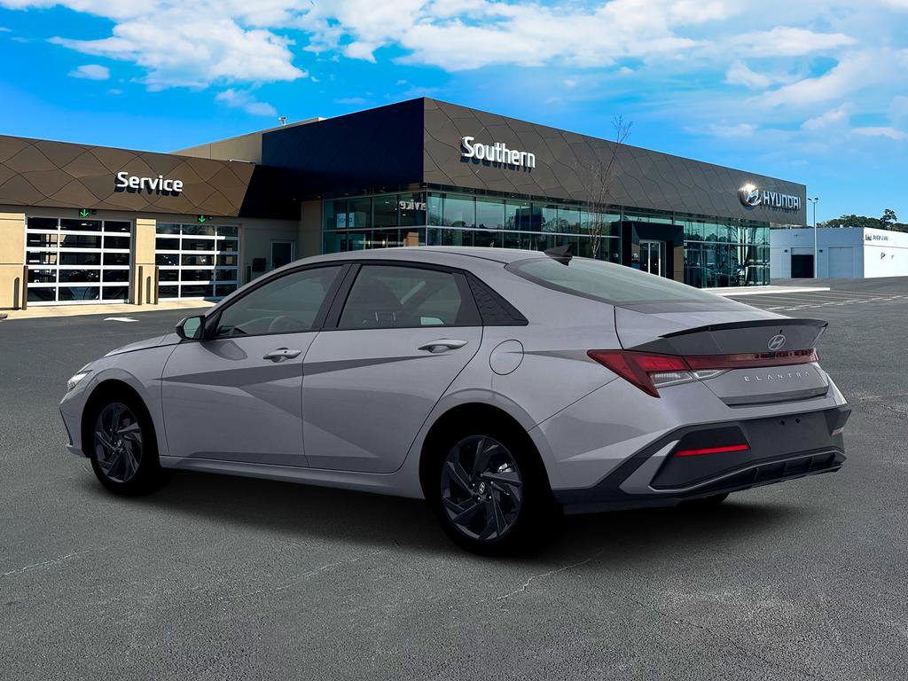 New 2026 Hyundai Elantra Sport image 4