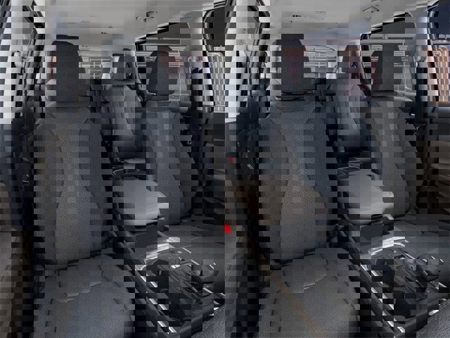 New 2026 Kia Carnival LX image 15