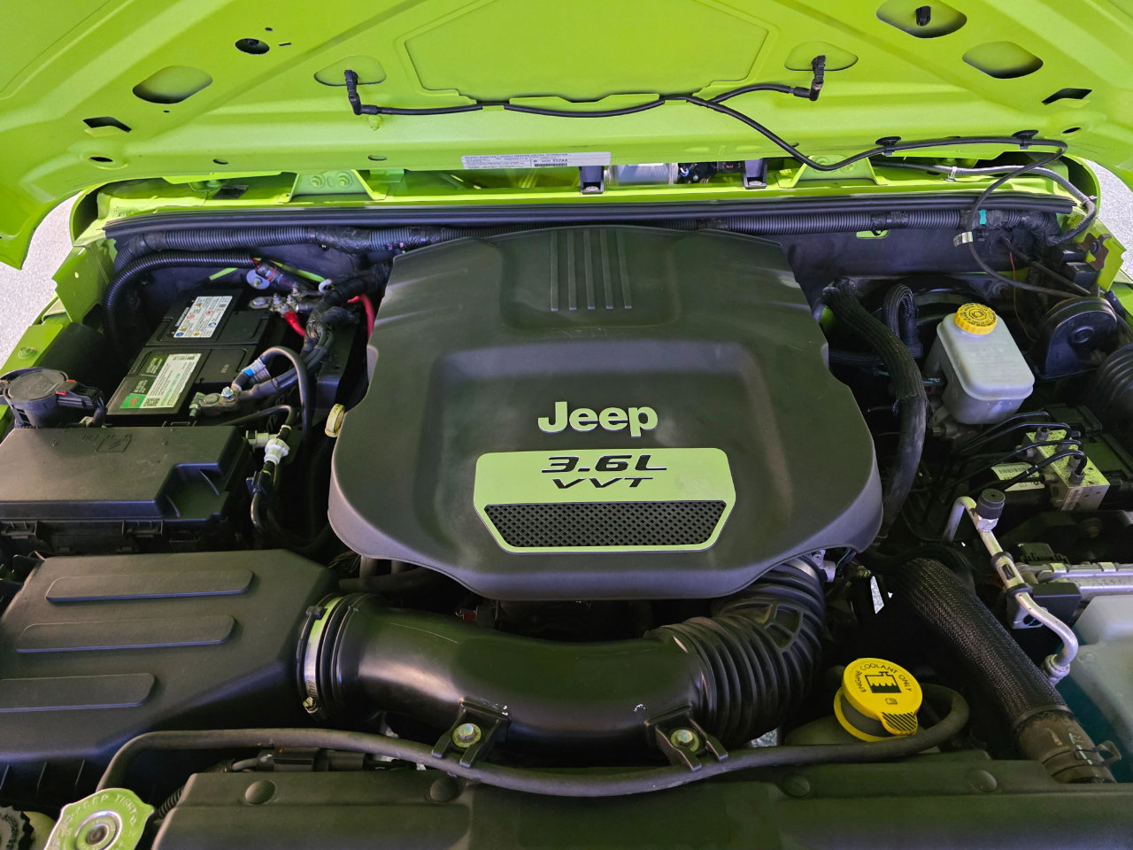 Used 2013 Jeep Wrangler Unlimited Sport image 36