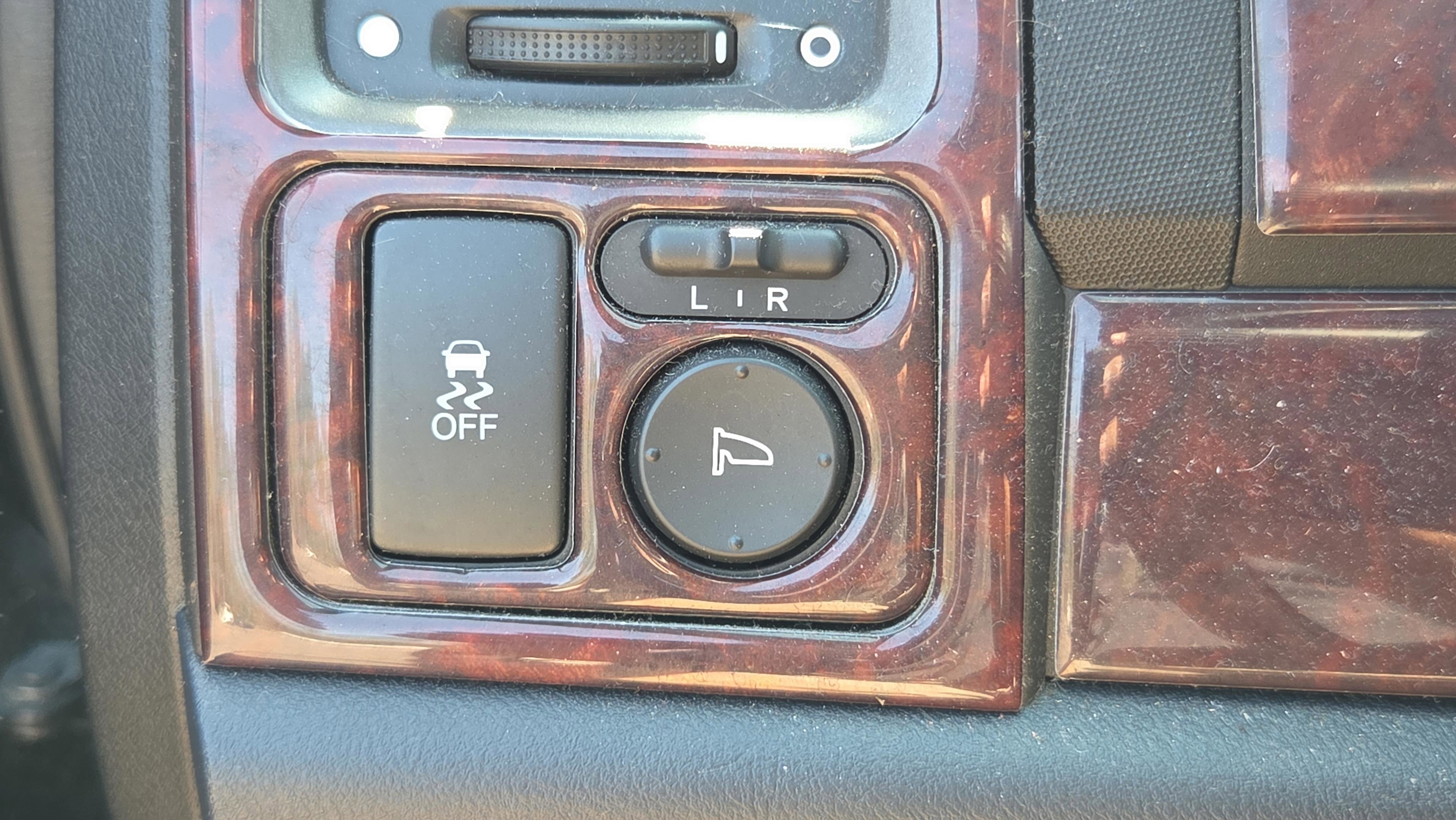 Used 2011 Honda CR-V EX image 24