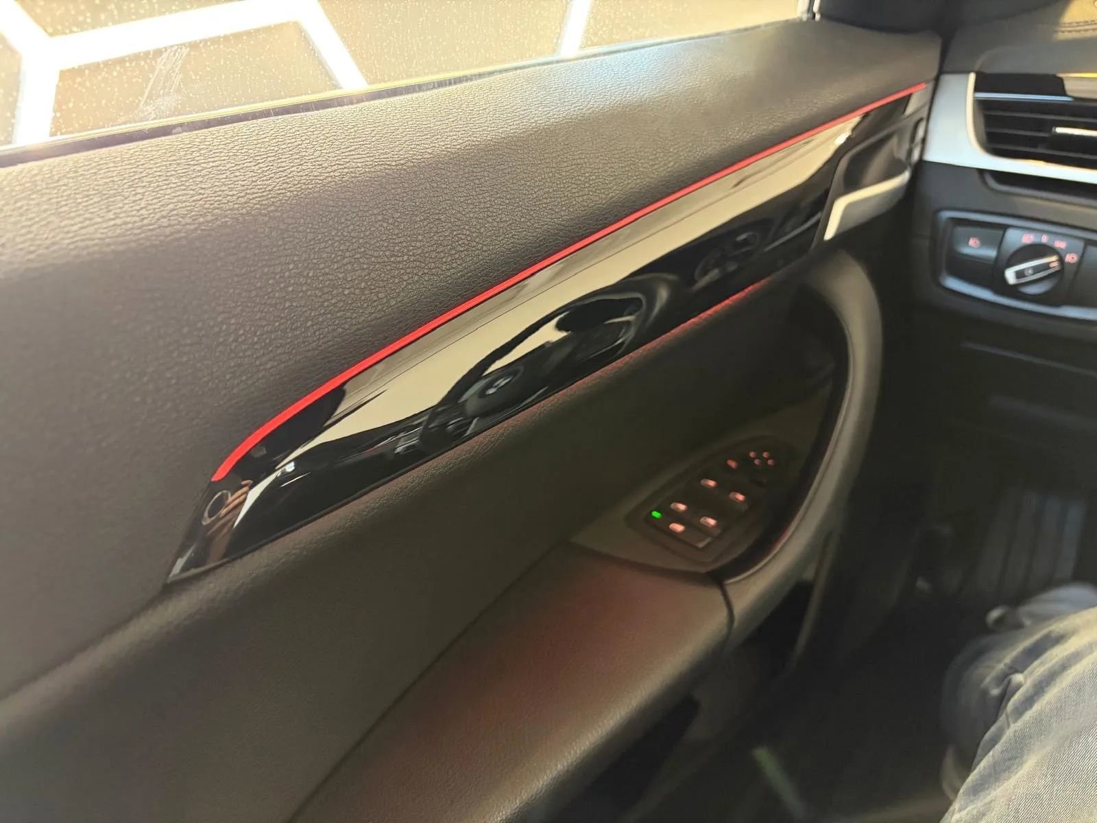 Used 2020 BMW X1 xDrive28i w/ Convenience Package image 35