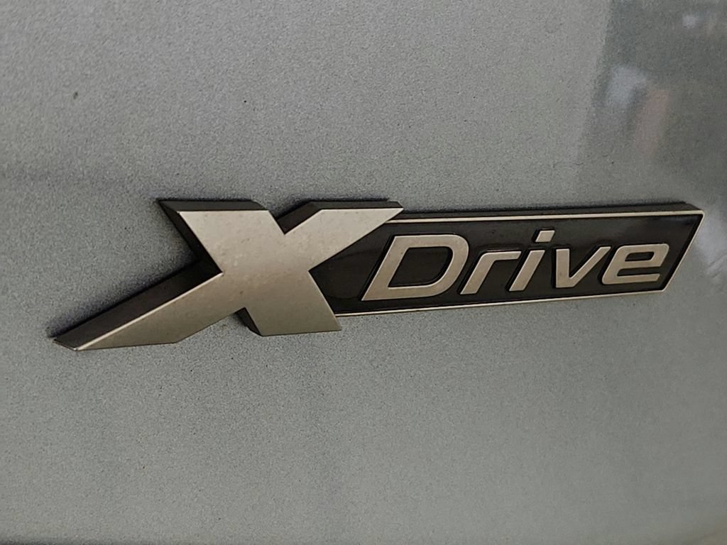 Used 2018 BMW M550i xDrive w/ Driving Assistance Package AWD/4WD image 38
