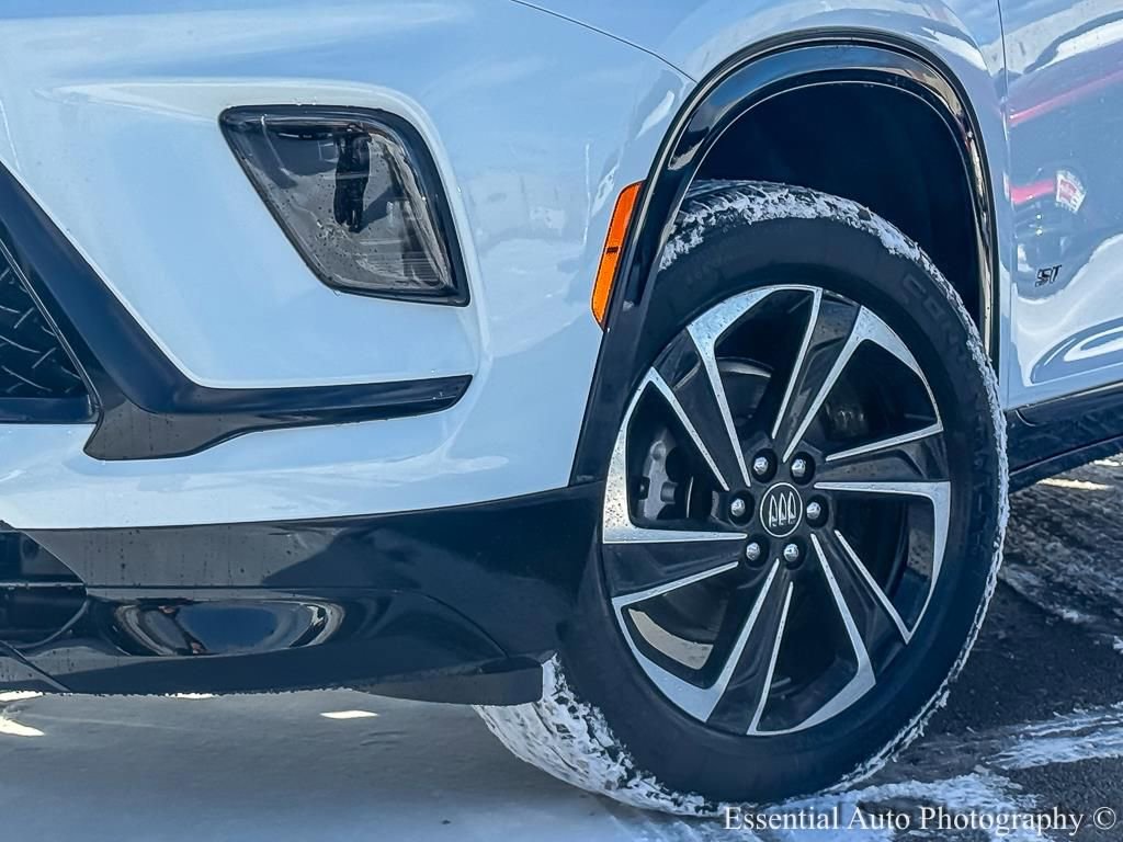 New 2026 Buick Enclave Sport Touring w/ Power Package image 4