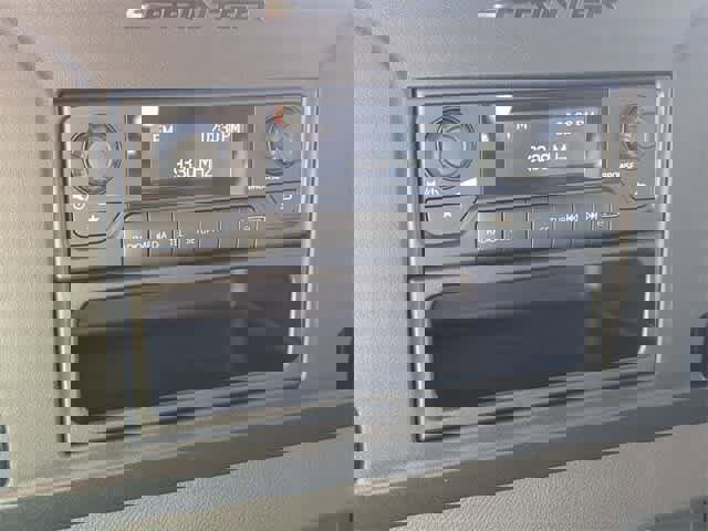 Used 2025 Mercedes-Benz Sprinter 2500 image 22