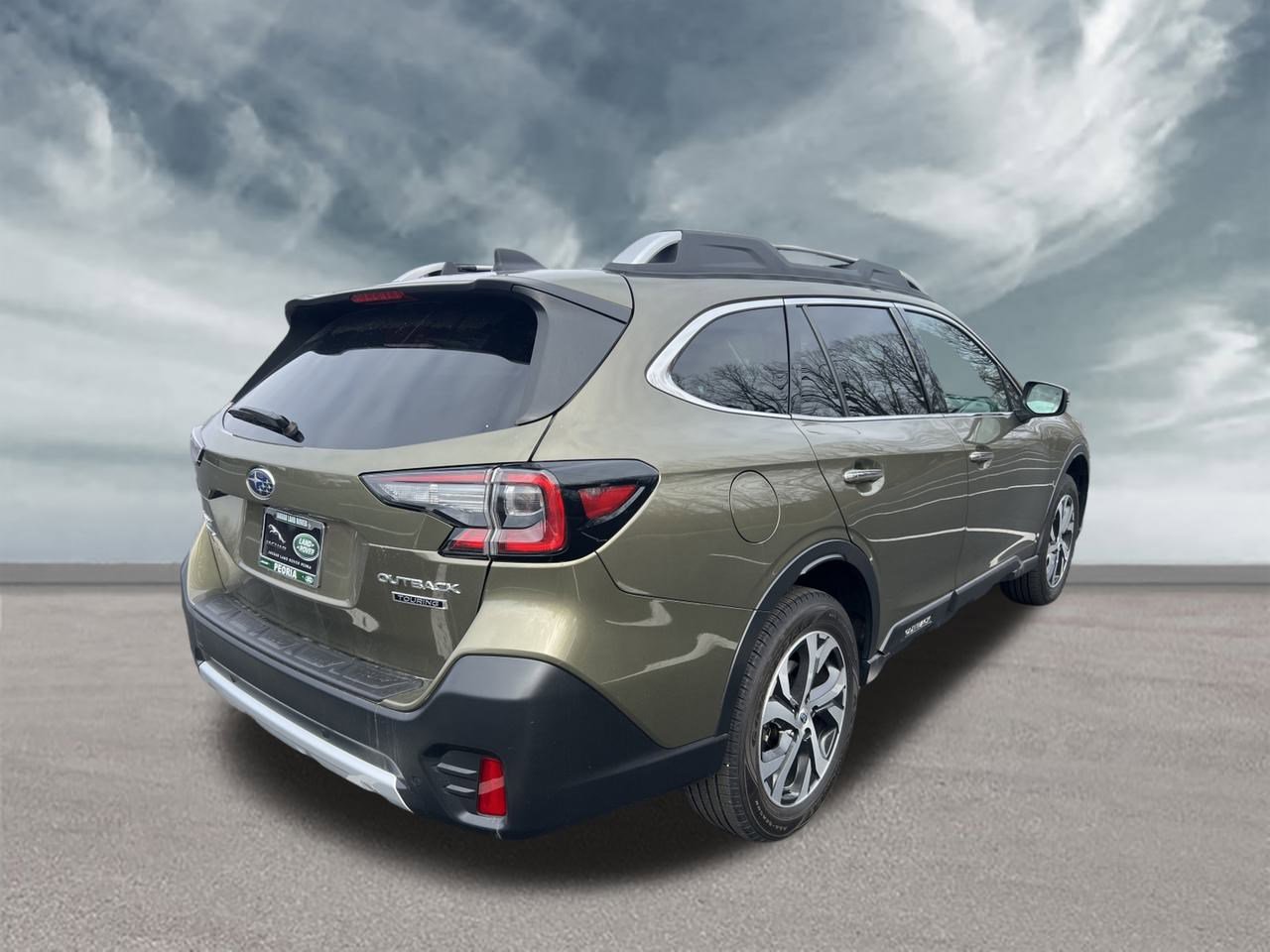 Used 2022 Subaru Outback Touring image 5