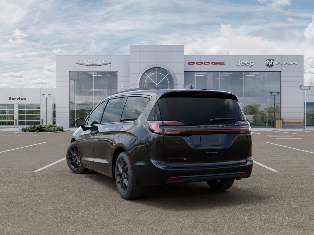 New 2026 Chrysler Pacifica Select w/ S Appearance Package FWD image 3