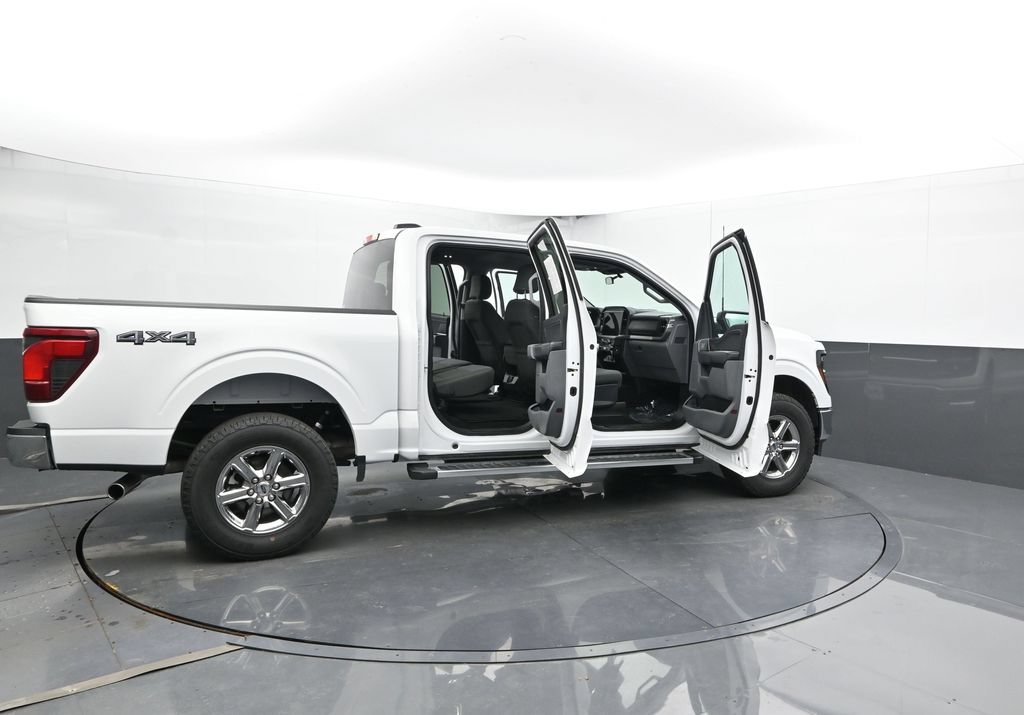 Used 2025 Ford F150 XLT w/ Equipment Group 301A Standard AWD/4WD image 56
