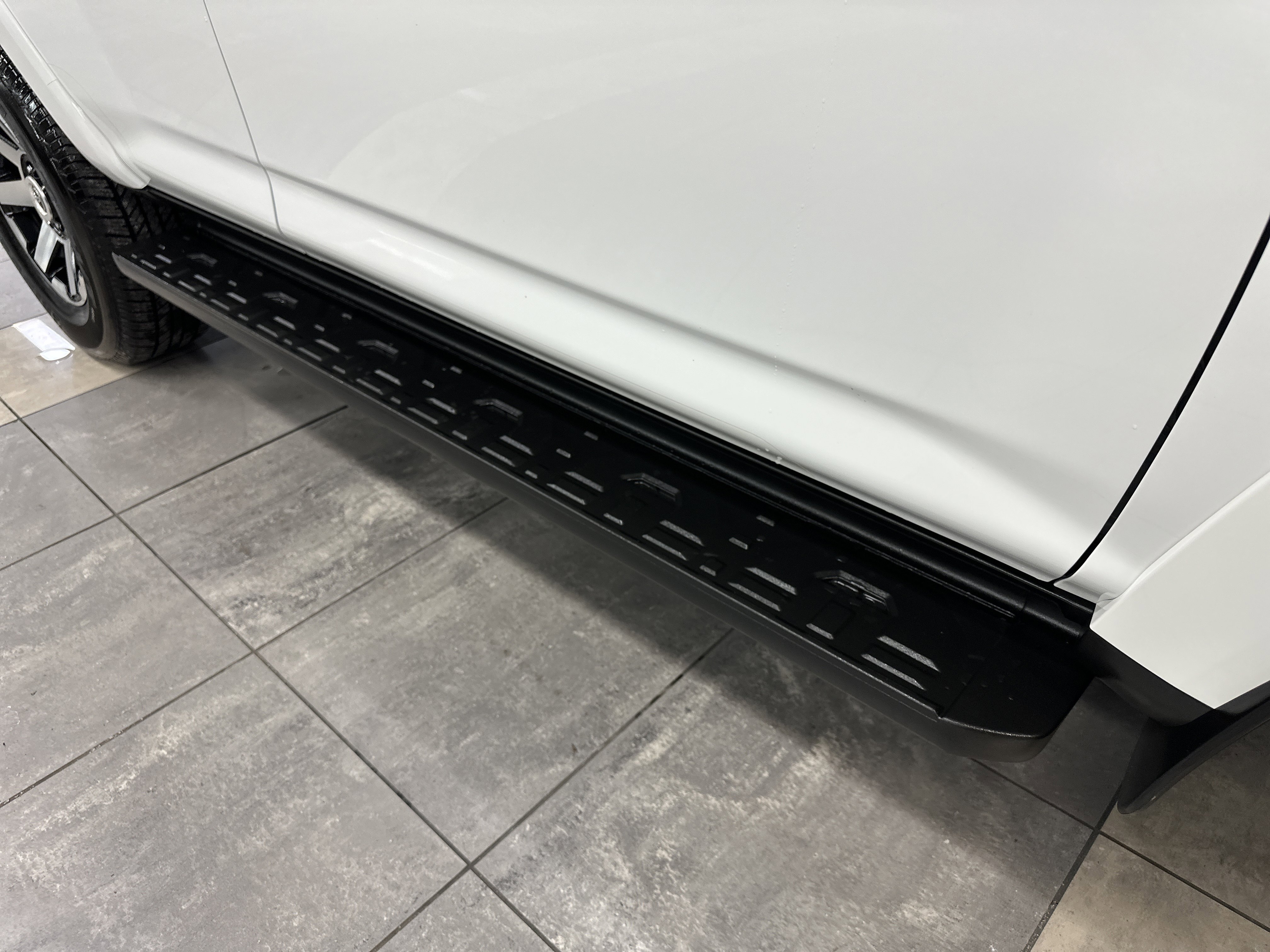 Used 2024 Toyota 4Runner TRD Off-Road Premium image 9