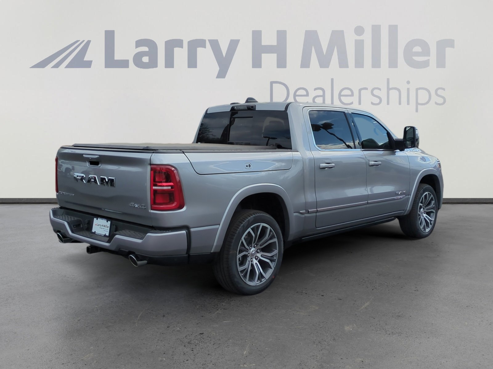 New 2026 RAM 1500 Tungsten w/ Towing Technology Group image 5