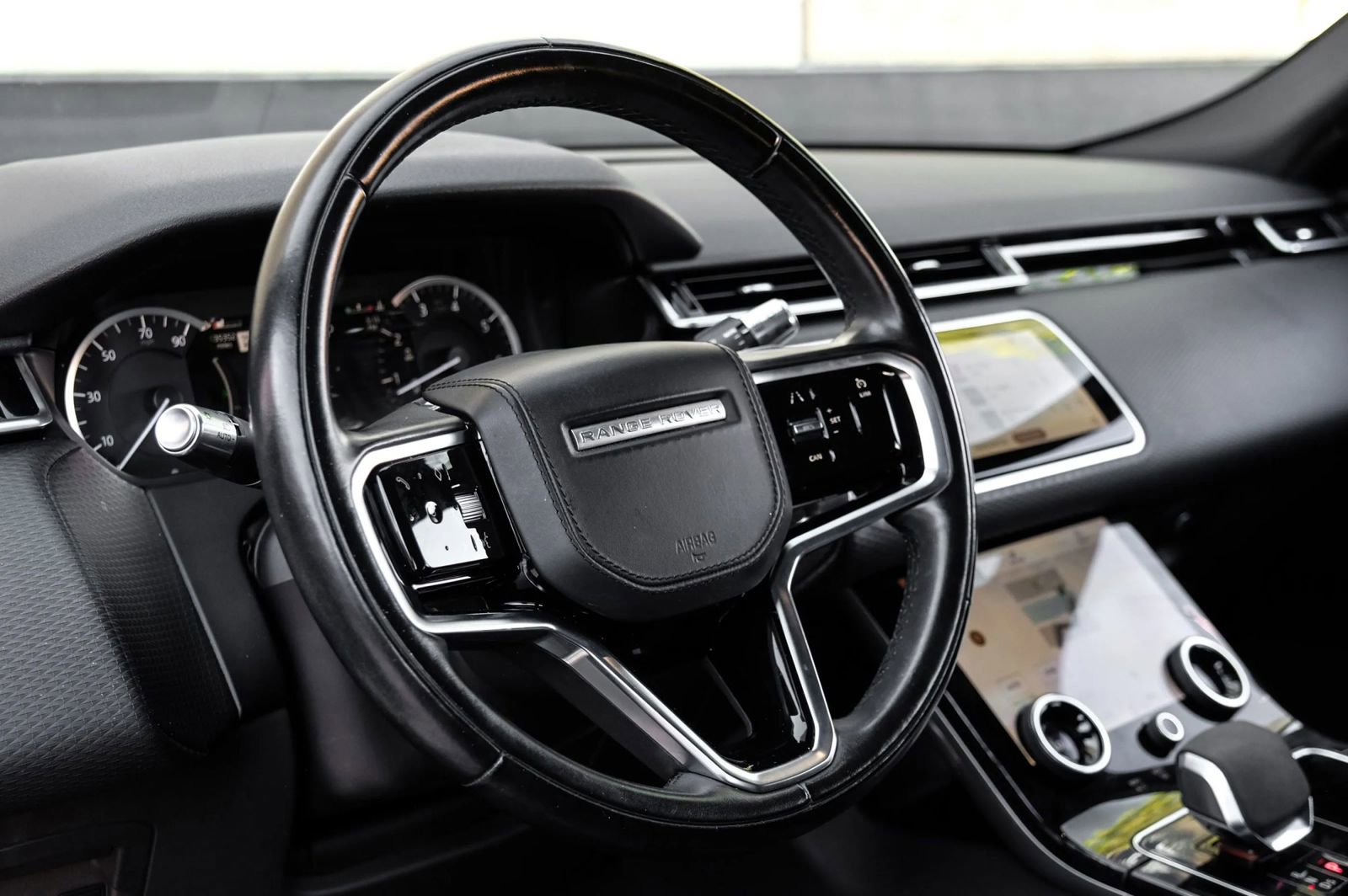 Used 2022 Land Rover Range Rover Velar R-Dynamic S AWD/4WD image 20